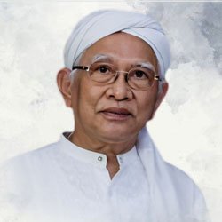 K.H. Ahmad Mustofa Bisri (Gus Mus)